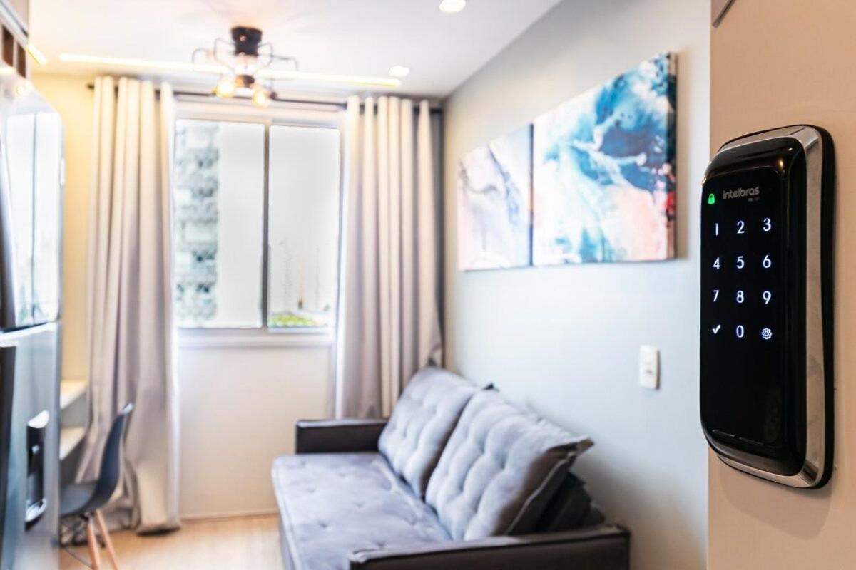 Espacoso Ii Com Piscina - Metro Bras Apartamento *
