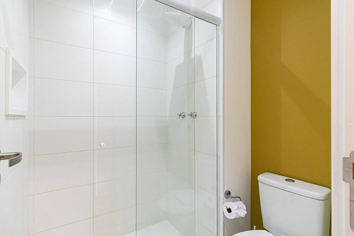 Apartamento Espacoso Ii Com Piscina - Metro Bras
