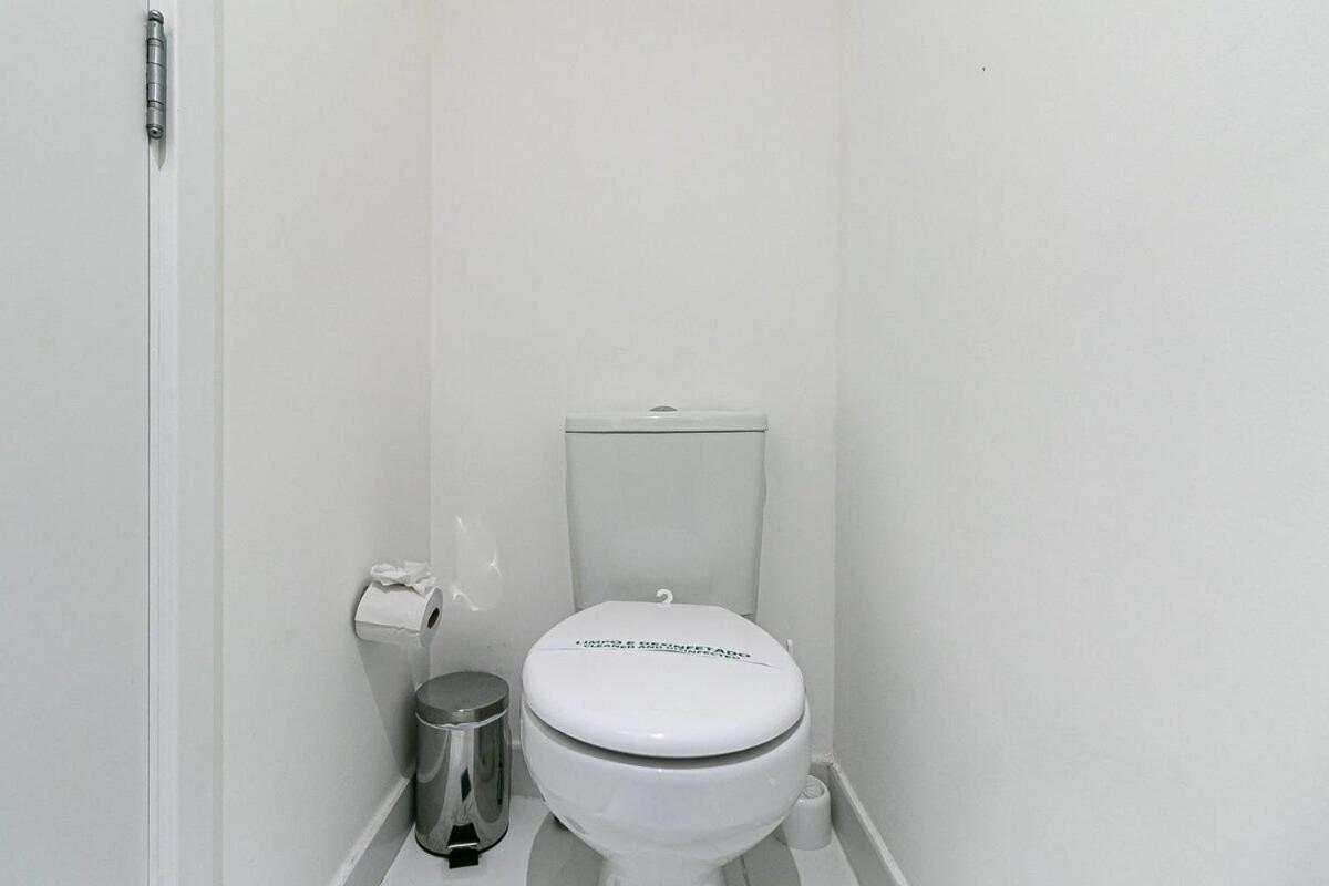 Espacoso Ii Com Piscina - Metro Bras Apartamento